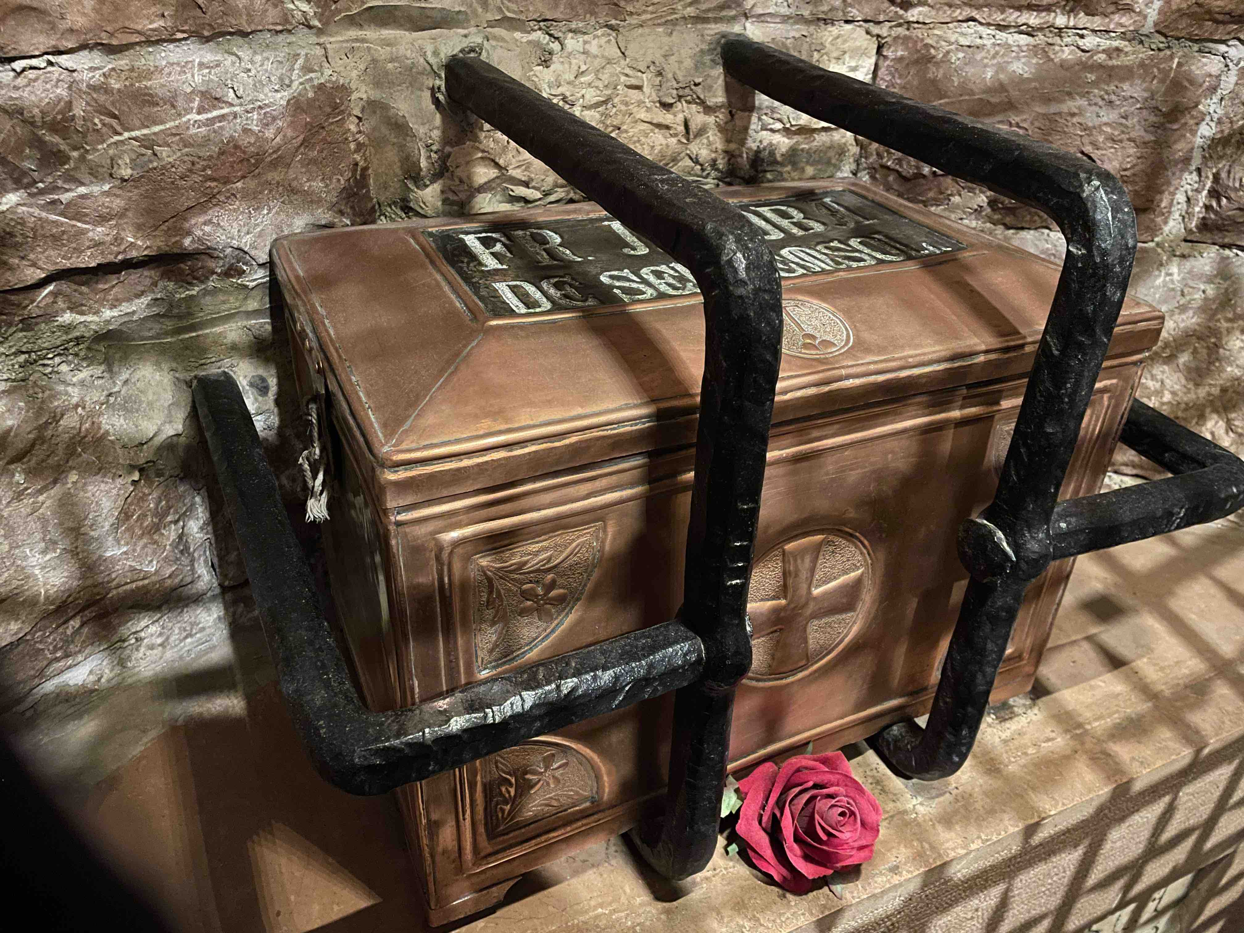 Assisi2024April7 SanFrancesco.JacobaJacopa Urne