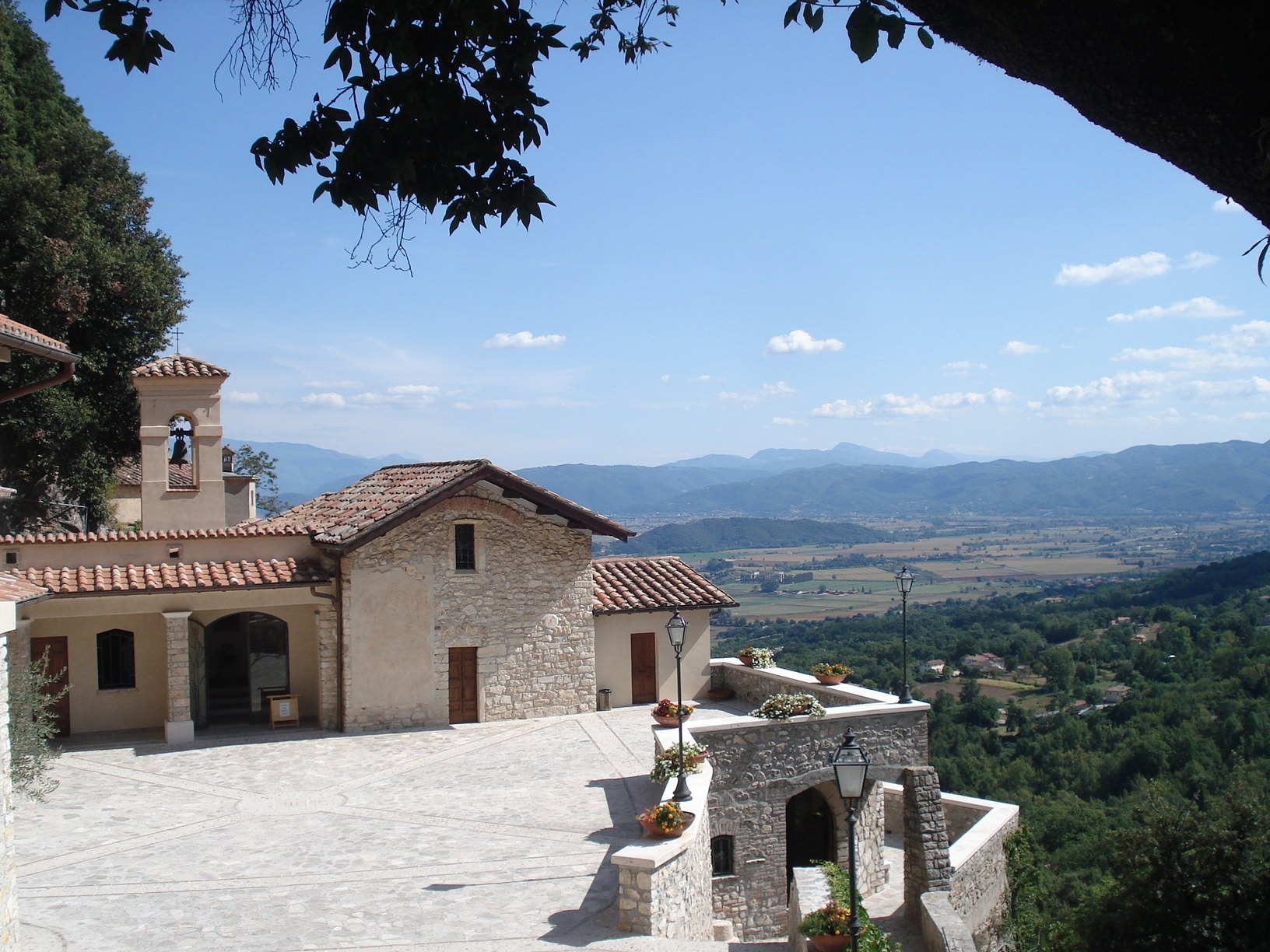 Greccio Kloster Rietital1