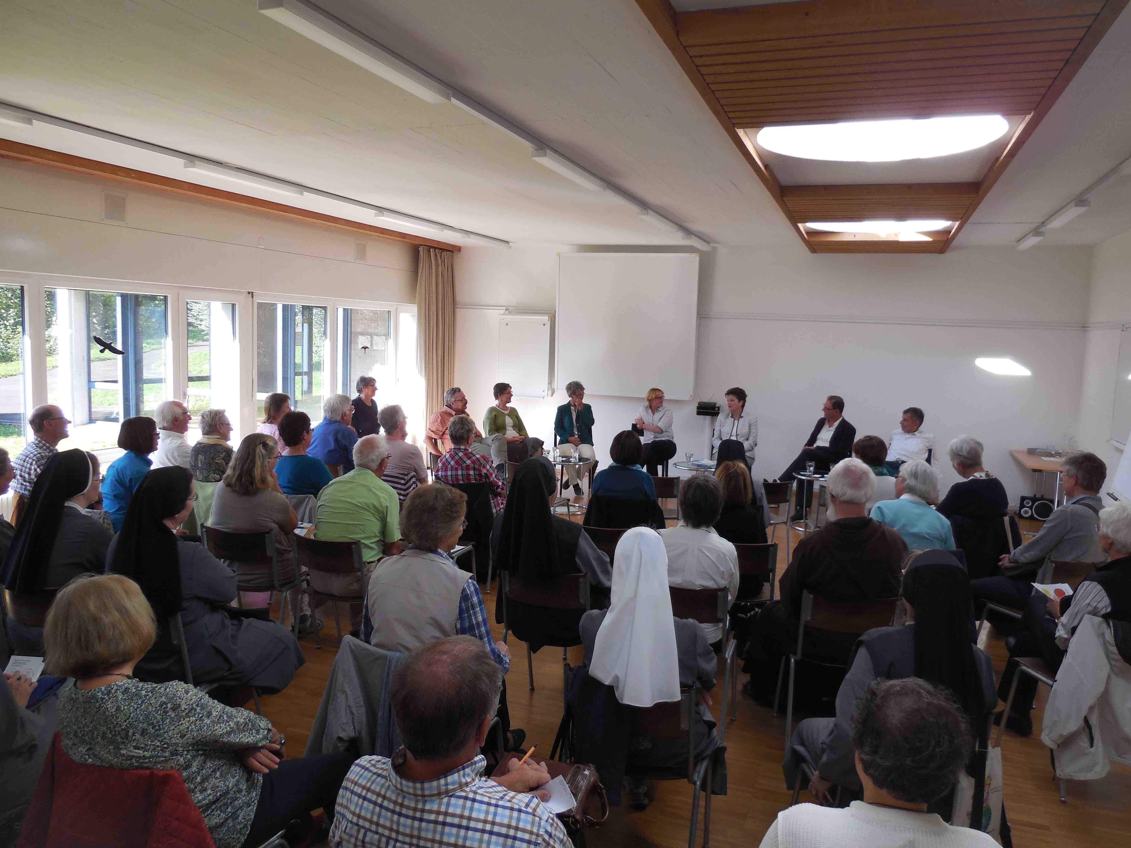 Forum2016-PodiumPlenum3