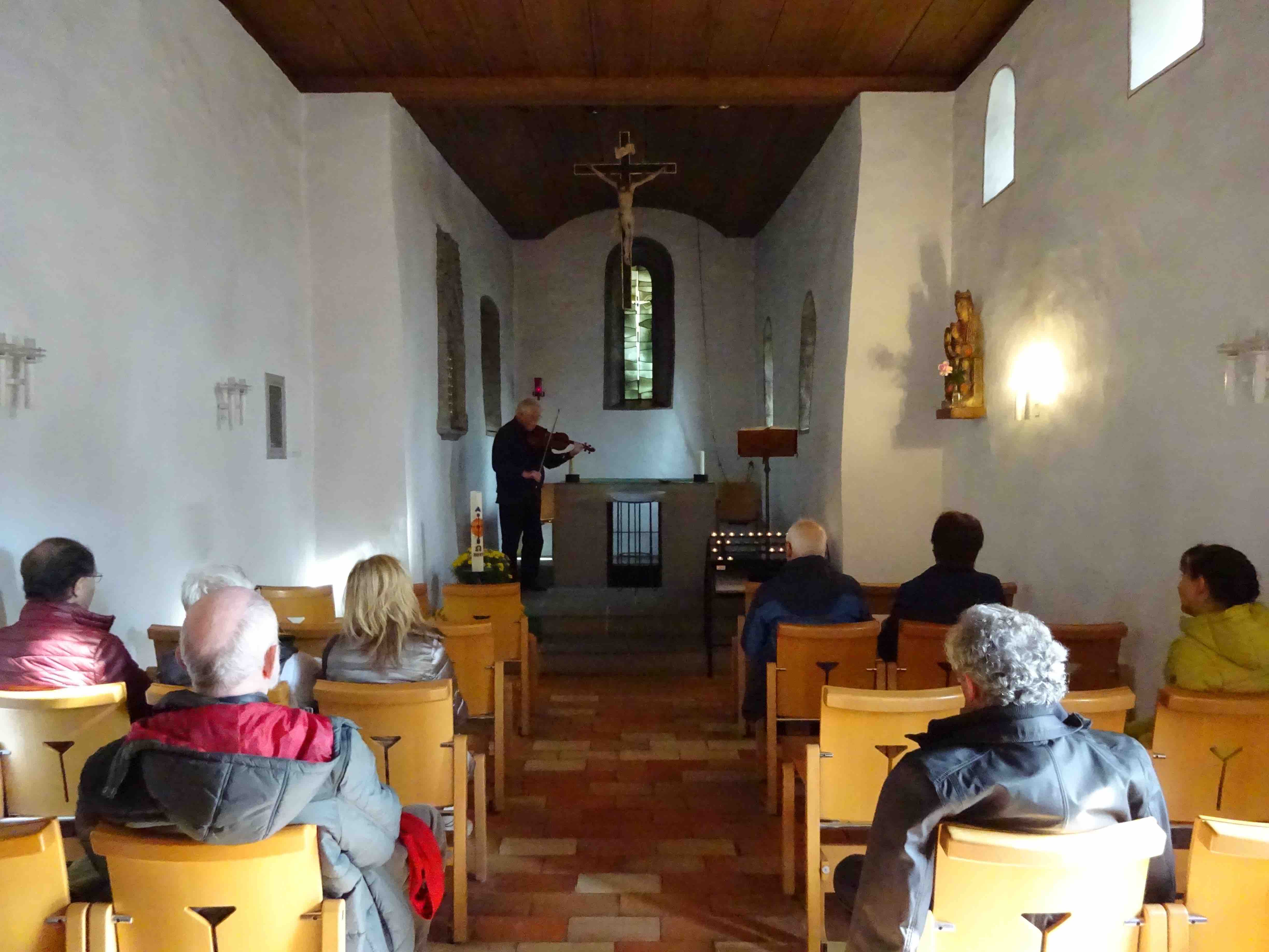 InselWerd-SteinRhein-Kapelle